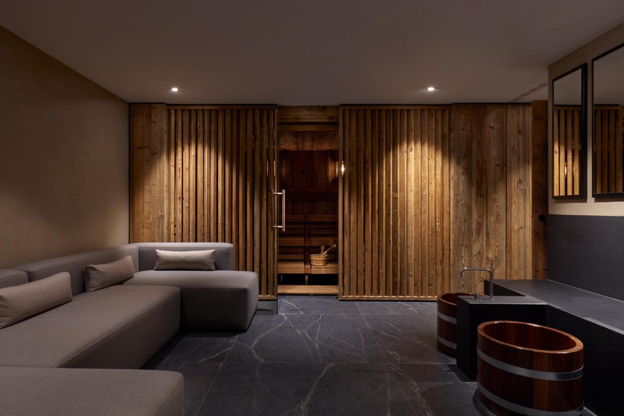 Miiro The Mansard Hotel Gstaad Kültér fotó