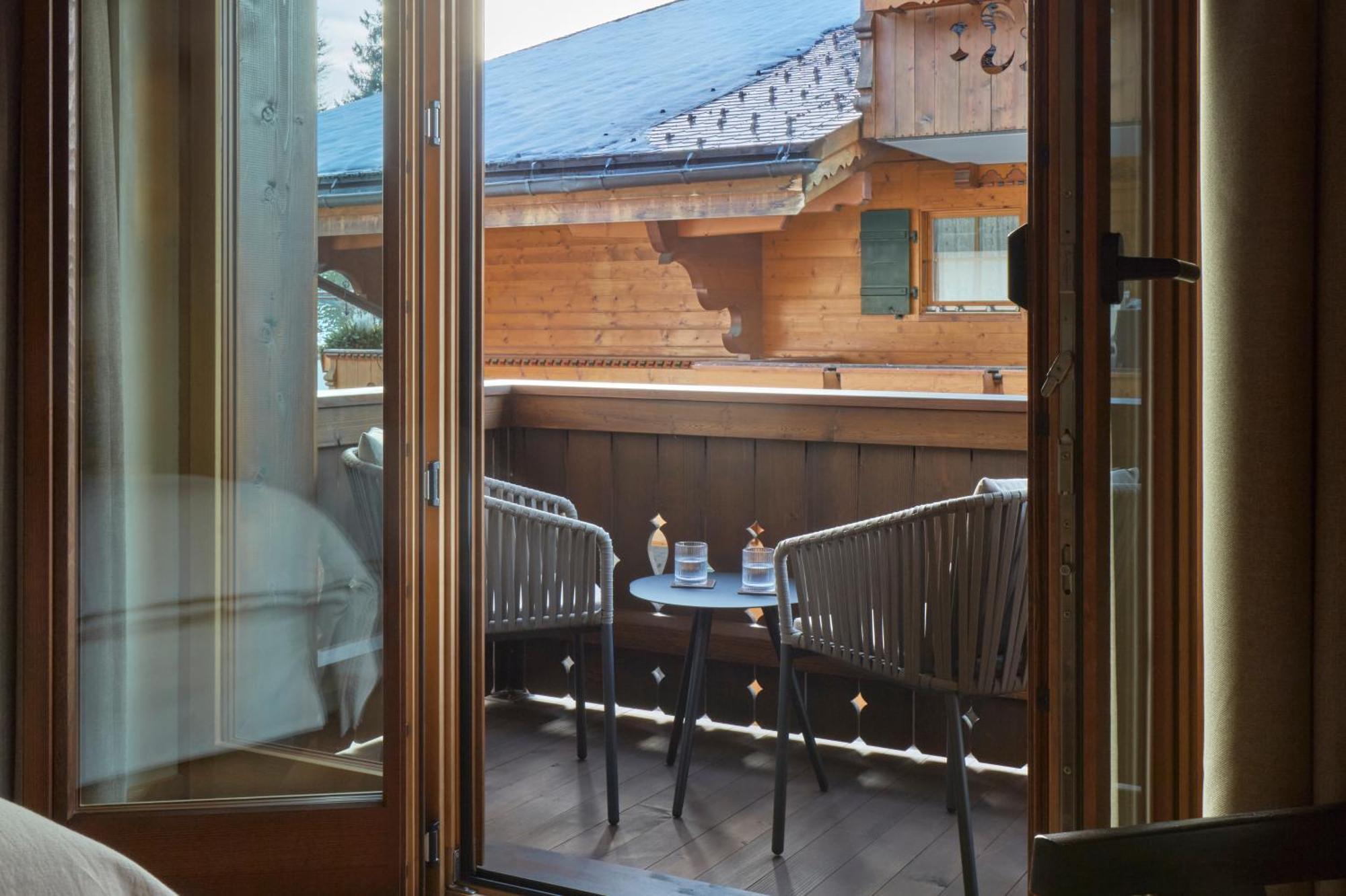 Miiro The Mansard Hotel Gstaad Kültér fotó